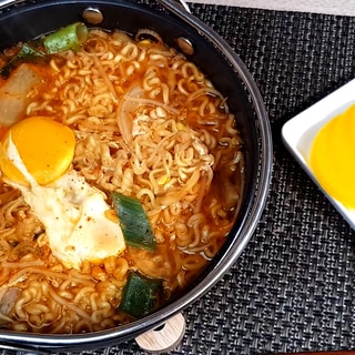 韓国うちご飯。　へジャンラーメン